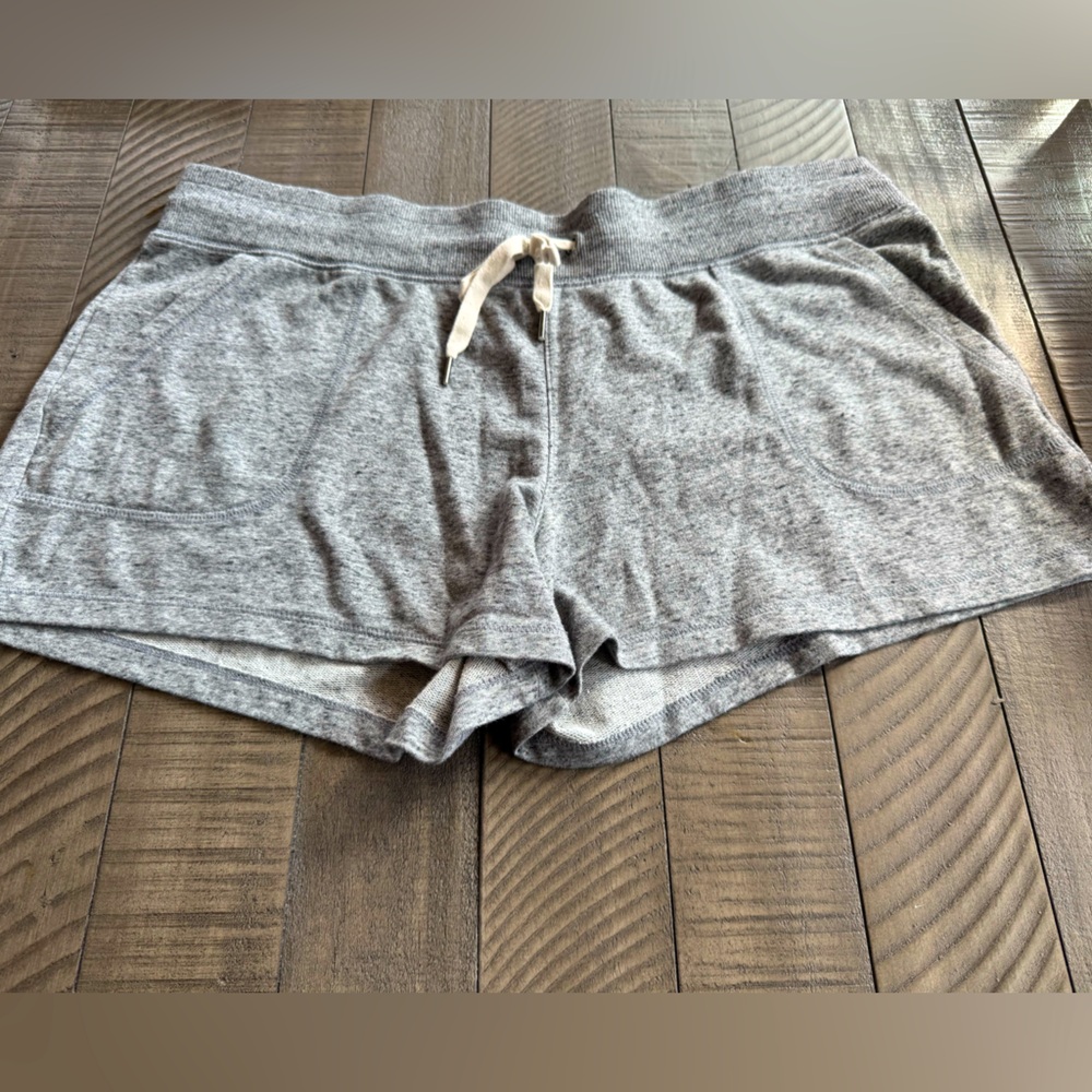 Eddie Bauer Cozy Camp Fleece Shorts Women's Size Large - Picture 5 of 8